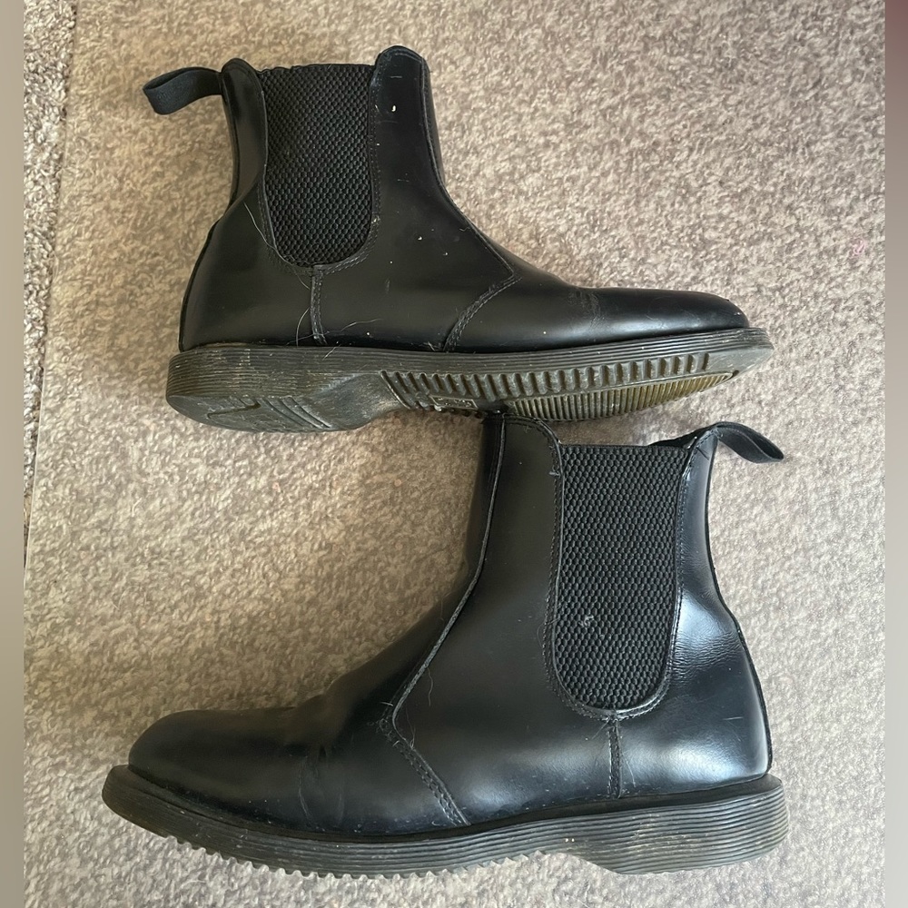 Dr Martens Chelsea boot